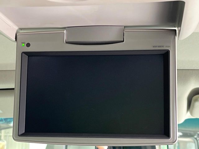 TOYOTA VELLFIRE 2008