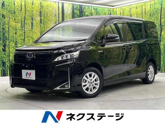 TOYOTA VOXY HYBRID 2019