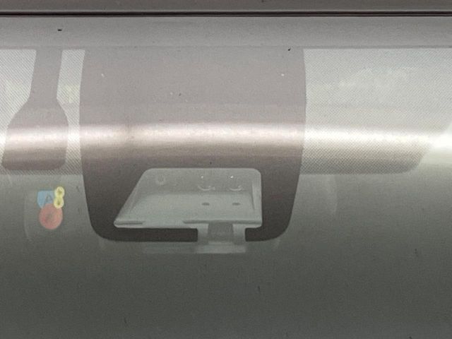 TOYOTA VOXY HYBRID 2019