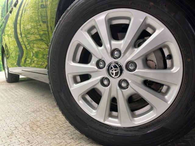 TOYOTA VOXY HYBRID 2019