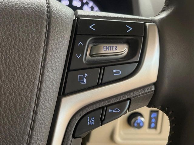 TOYOTA LANDCRUISER PRADO 2023