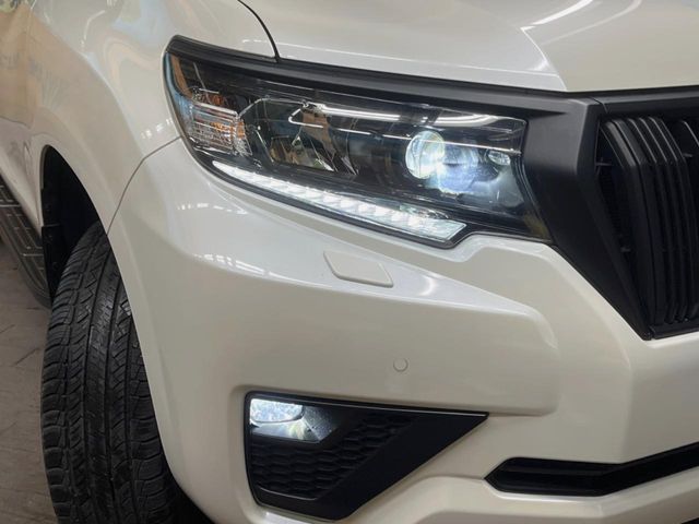 TOYOTA LANDCRUISER PRADO 2023