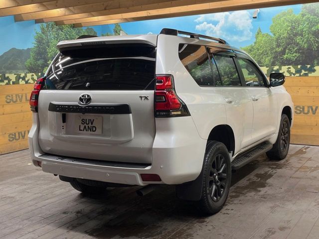 TOYOTA LANDCRUISER PRADO 2023