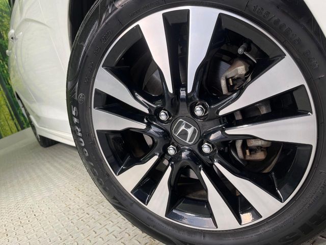 HONDA SHUTTLE HYBRID 2016