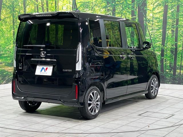 HONDA N BOX CUSTOM 2025