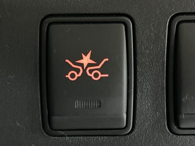 NISSAN SERENA  WG 4WD 2014