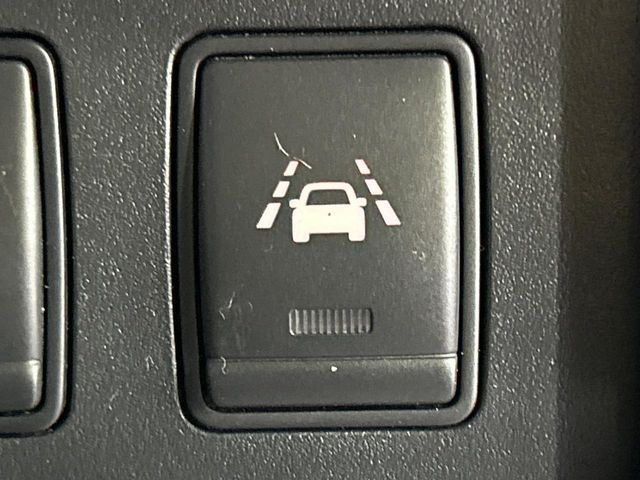 NISSAN SERENA  WG 4WD 2014