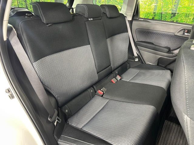 SUBARU FORESTER 2017