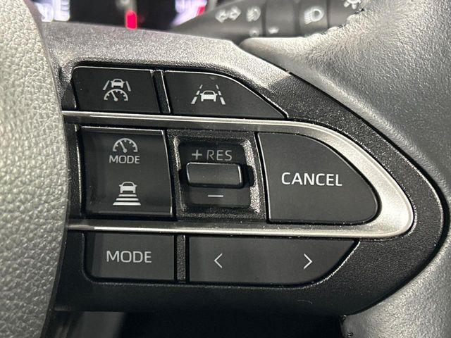 TOYOTA NOAH 4WD 2025