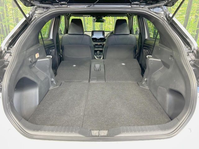 TOYOTA YARIS CROSS HYBRID 2023