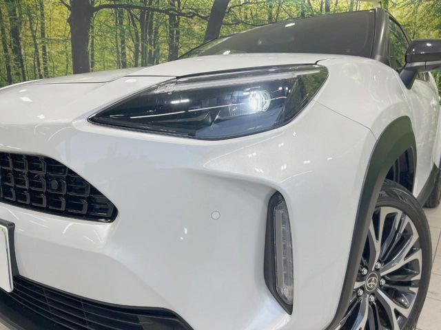 TOYOTA YARIS CROSS HYBRID 2023