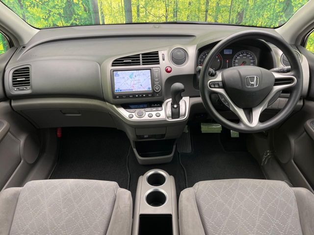 HONDA STREAM 2010