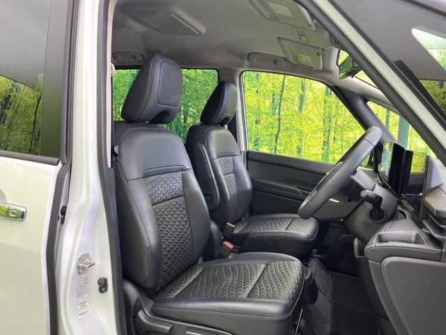 NISSAN SERENA  WG 2024