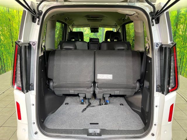 NISSAN SERENA  WG 2024