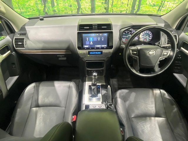 TOYOTA LANDCRUISER PRADO 2018