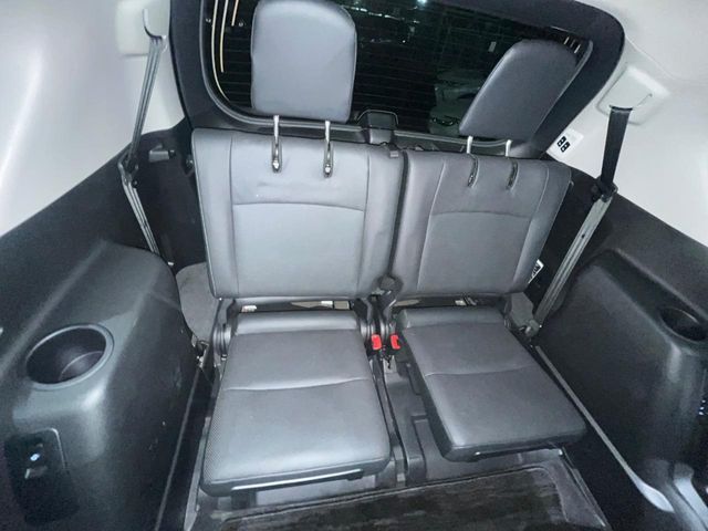 TOYOTA LANDCRUISER PRADO 2018