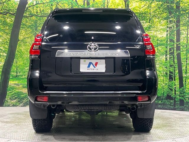 TOYOTA LANDCRUISER PRADO 2018