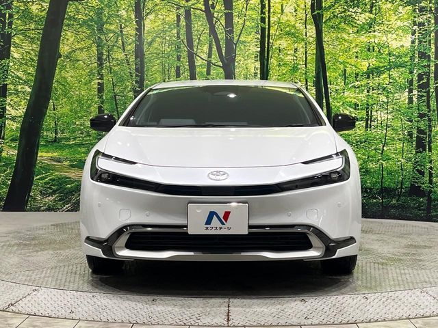 TOYOTA PRIUS PHV 2023