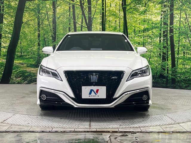 TOYOTA CROWN sedan hybrid 2019