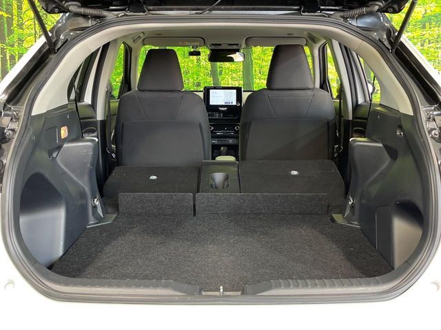 TOYOTA YARIS CROSS 2025