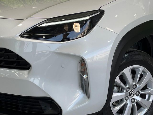 TOYOTA YARIS CROSS 2025