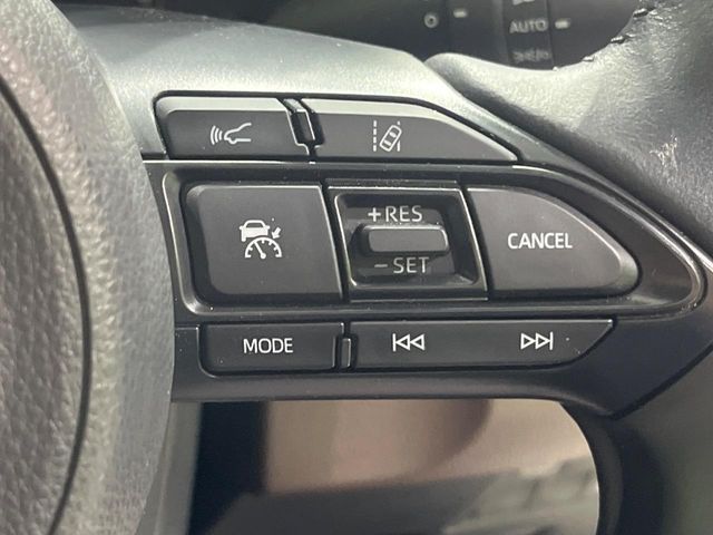 TOYOTA YARIS CROSS HYBRID 2021