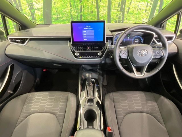 TOYOTA COROLLA SPORT HYBRID 2025