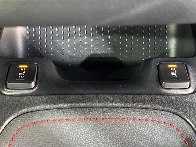 TOYOTA COROLLA SPORT HYBRID 2025