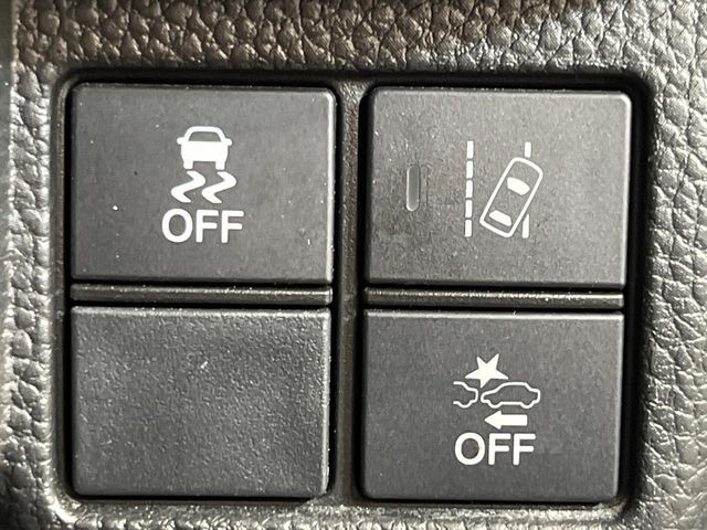 HONDA N BOX CUSTOM 2018