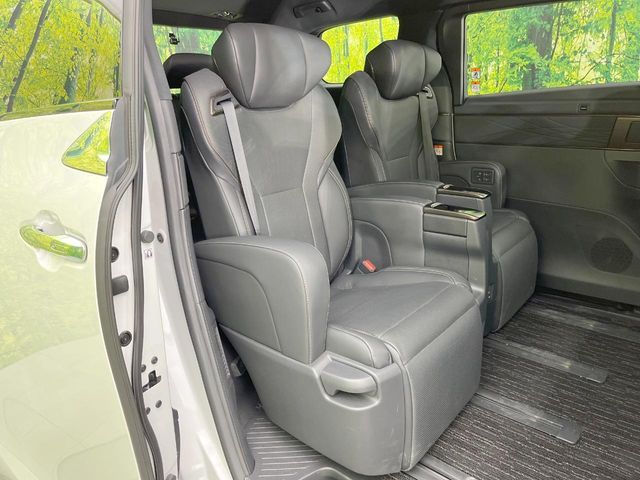 TOYOTA ALPHARD hybrid 2024