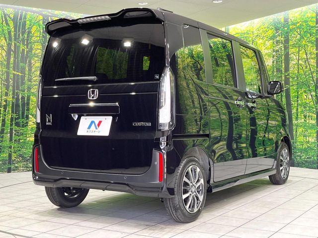 HONDA N BOX CUSTOM 2025