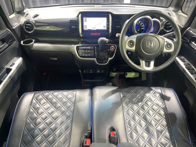 HONDA N BOX CUSTOM 2017