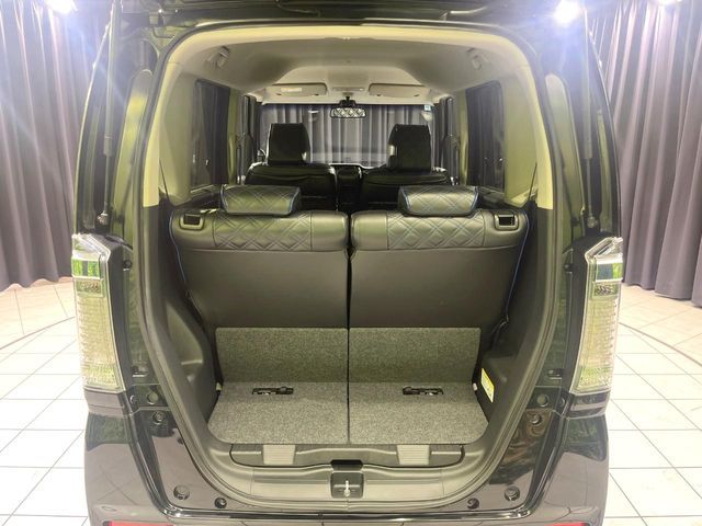 HONDA N BOX CUSTOM 2017