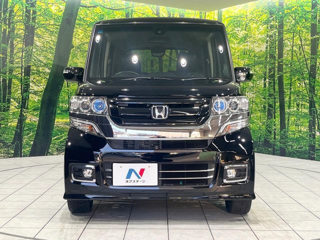 HONDA N BOX CUSTOM 2017