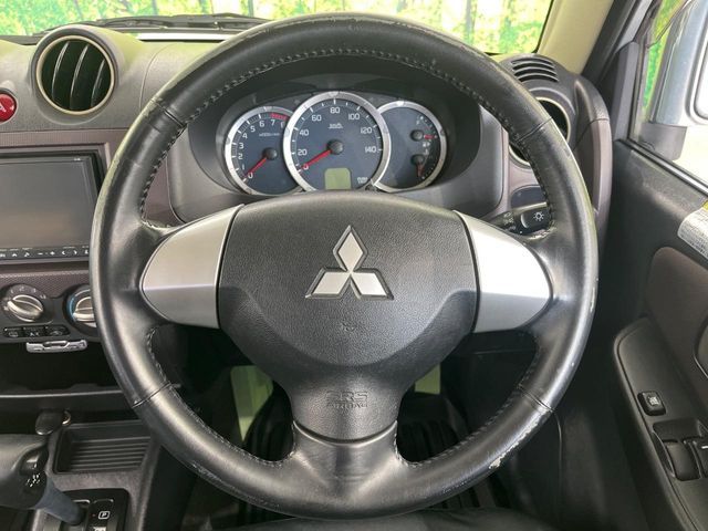 MITSUBISHI PAJERO MINI 4WD 2010