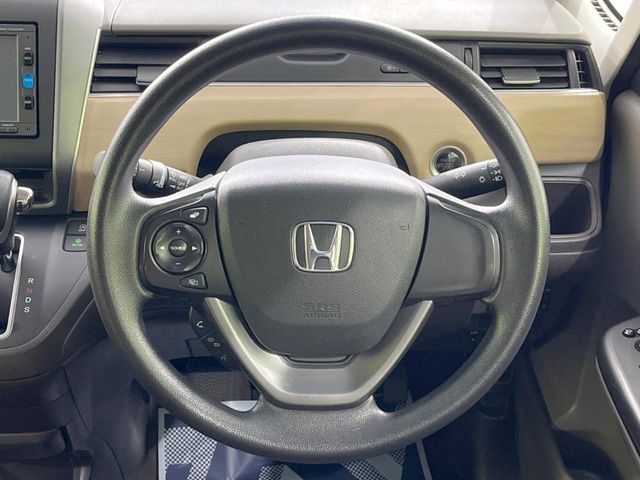 HONDA FREED 2017