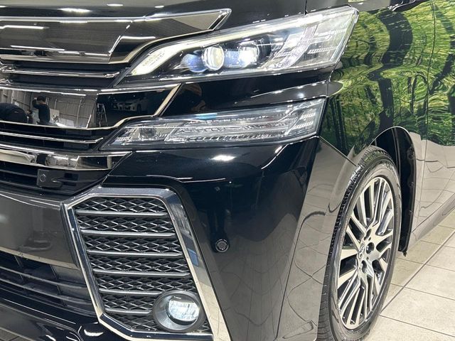 TOYOTA VELLFIRE 2017