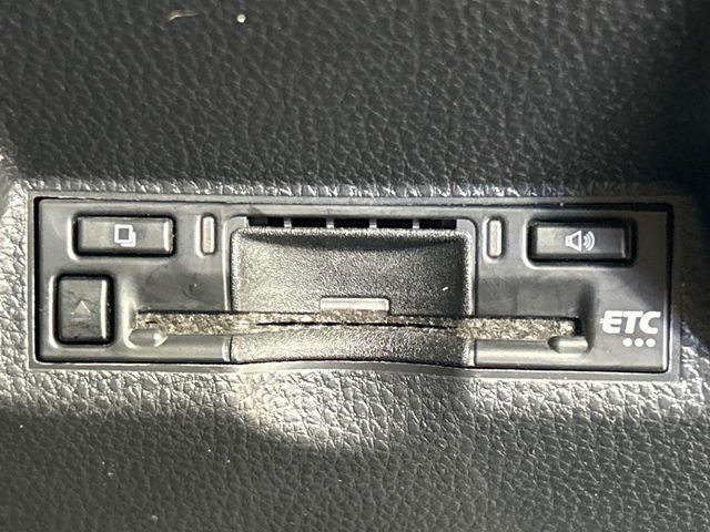 TOYOTA YARIS CROSS 2025