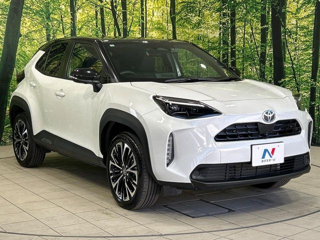 TOYOTA YARIS CROSS 2025
