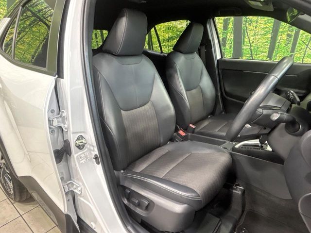 TOYOTA YARIS CROSS HYBRID 2023