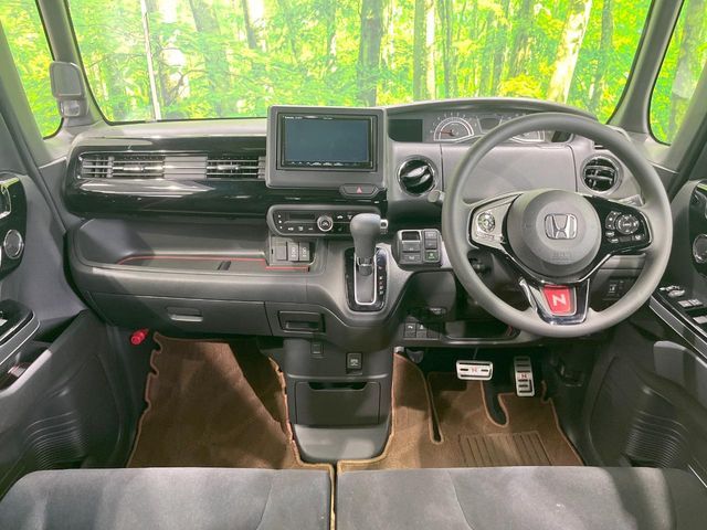 HONDA N BOX CUSTOM 2022