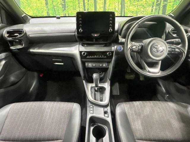 TOYOTA YARIS CROSS HYBRID 2023