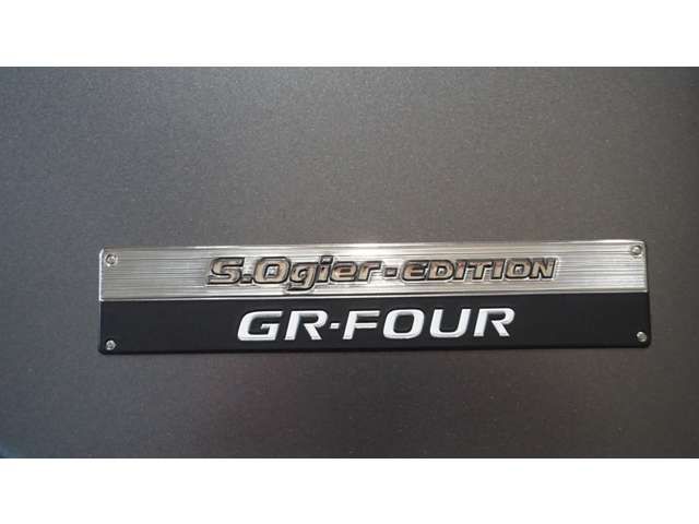 TOYOTA GR YARIS 2024