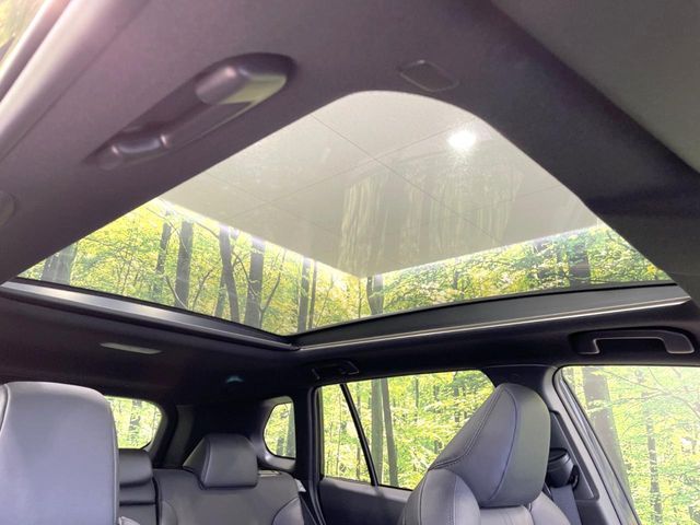 TOYOTA COROLLA CROSS HYBRID 2024