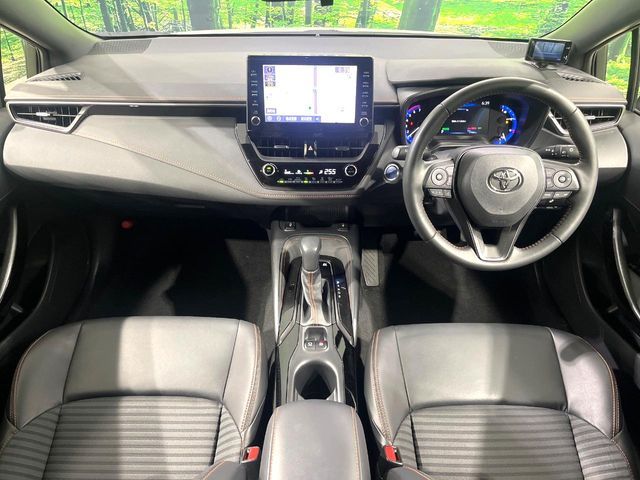 TOYOTA COROLLA TOURING HYBRID 2022