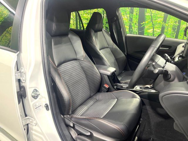 TOYOTA COROLLA TOURING HYBRID 2022