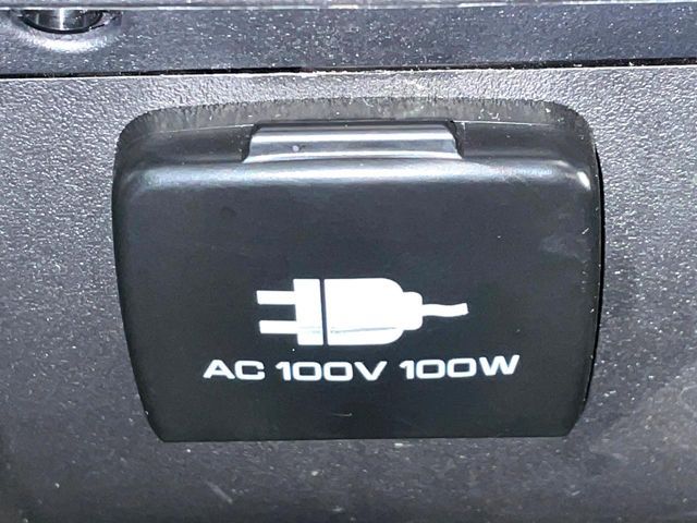 MITSUBISHI DELICA D:5 4WD 2023