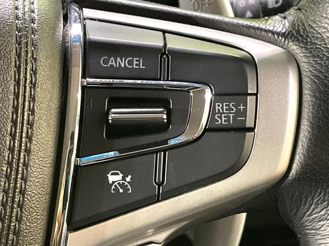 MITSUBISHI DELICA D:5 4WD 2023