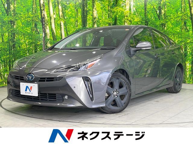 TOYOTA PRIUS 2022