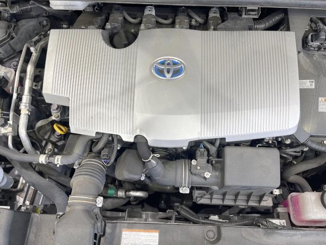 TOYOTA PRIUS 2022